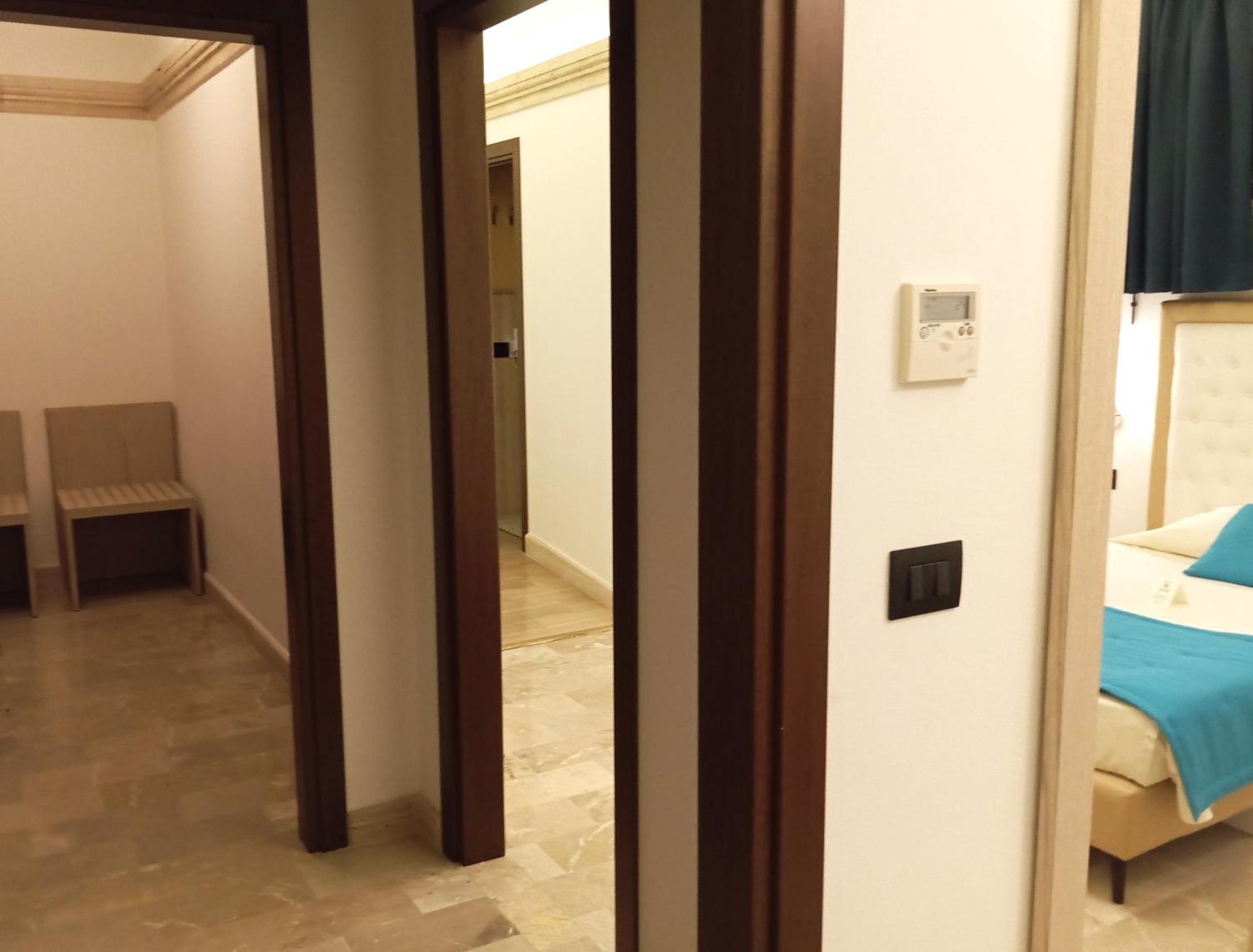 Bhb Hotel 마두리아 외부 사진