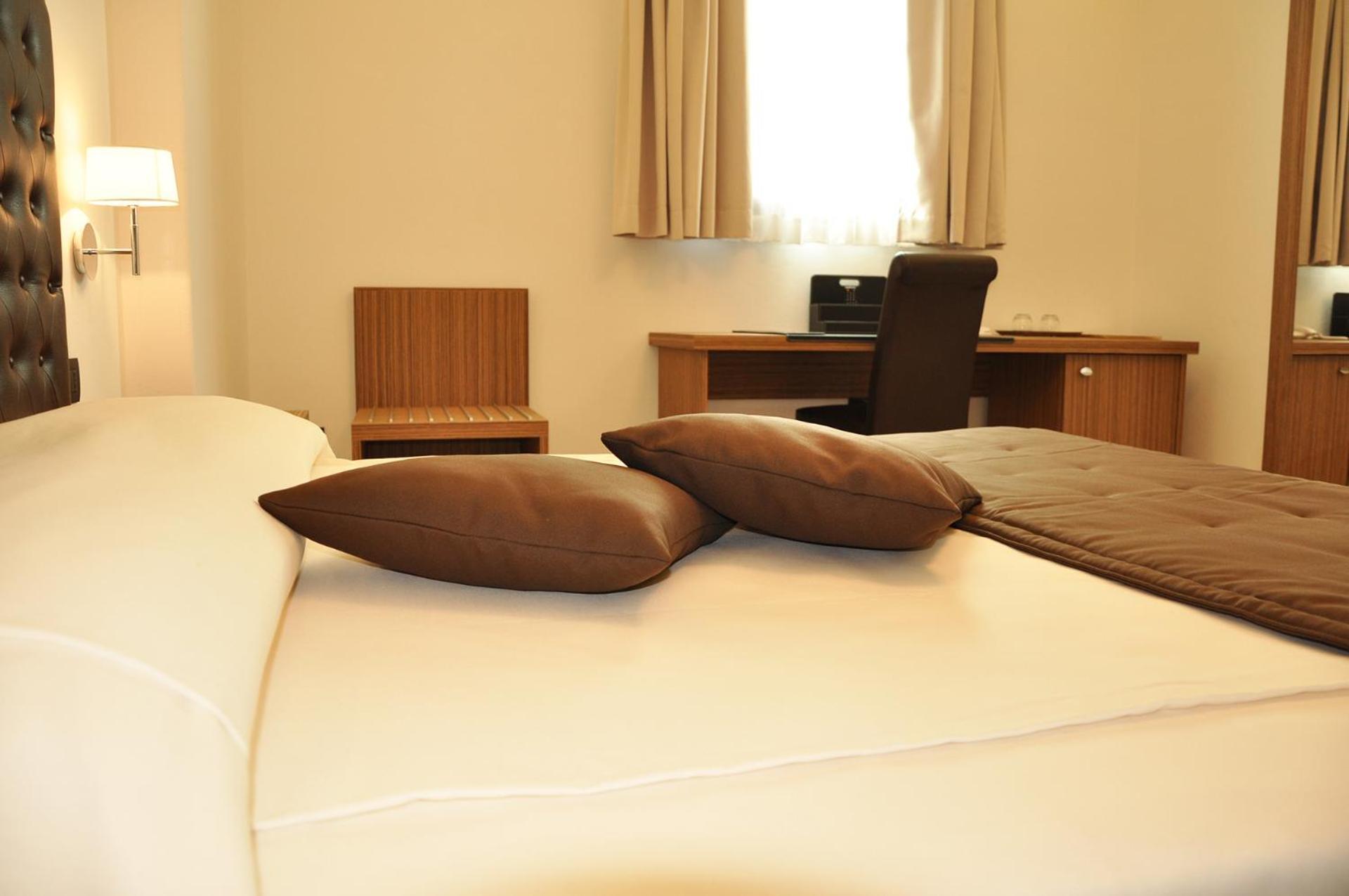 Bhb Hotel 마두리아 외부 사진