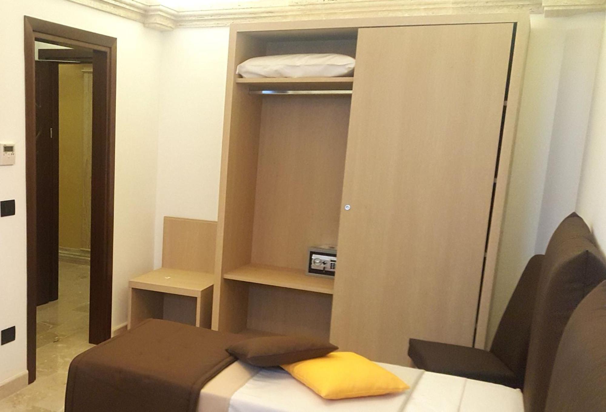 Bhb Hotel 마두리아 객실 사진